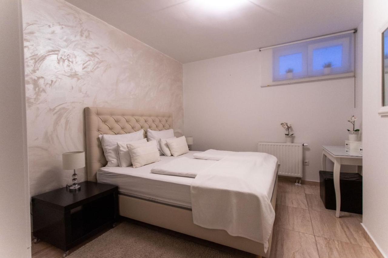 Apartments Villa Mantinela 马林斯卡 外观 照片